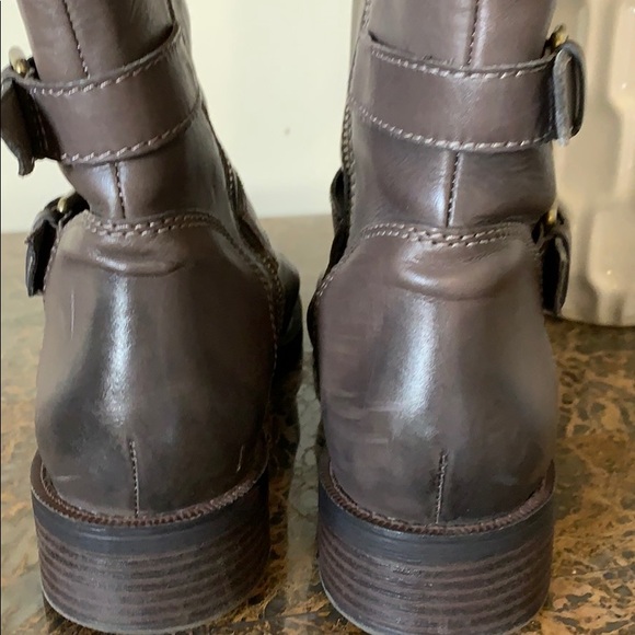 Enzo Angiolini Women’s Leather Riding Boots - Picture 4 of 13